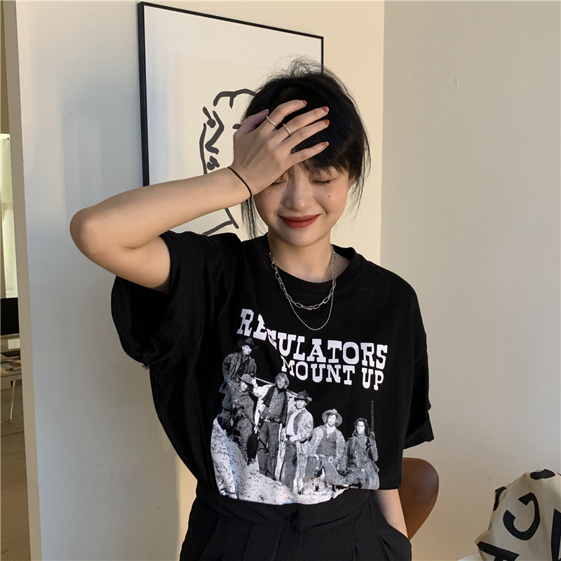 韓国ファッション★レディース向け★♪ゆとり★♪2色★♪半袖★♪トップス★♪Tシャツ★♪