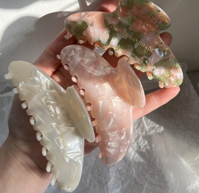 髪飾り★韓国ヘアアクセサリー★バンスクリップ★ヘアクリップ