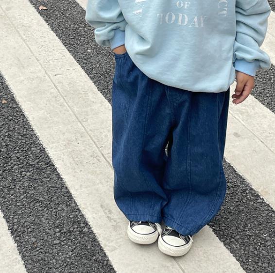 2023春新品★子供服　ボトムス　デニムズボン　90-150cm　