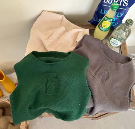 春新作★キッズ用アパレル★トップス★ベスト★4色★90-140