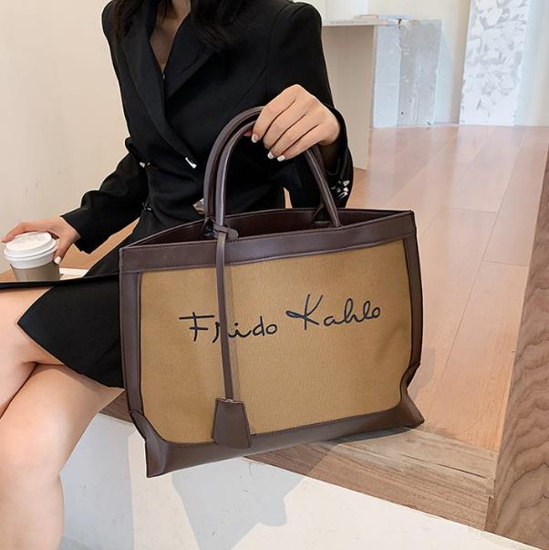 新入荷★レディースファッション　トートバッグ　かばん★3色