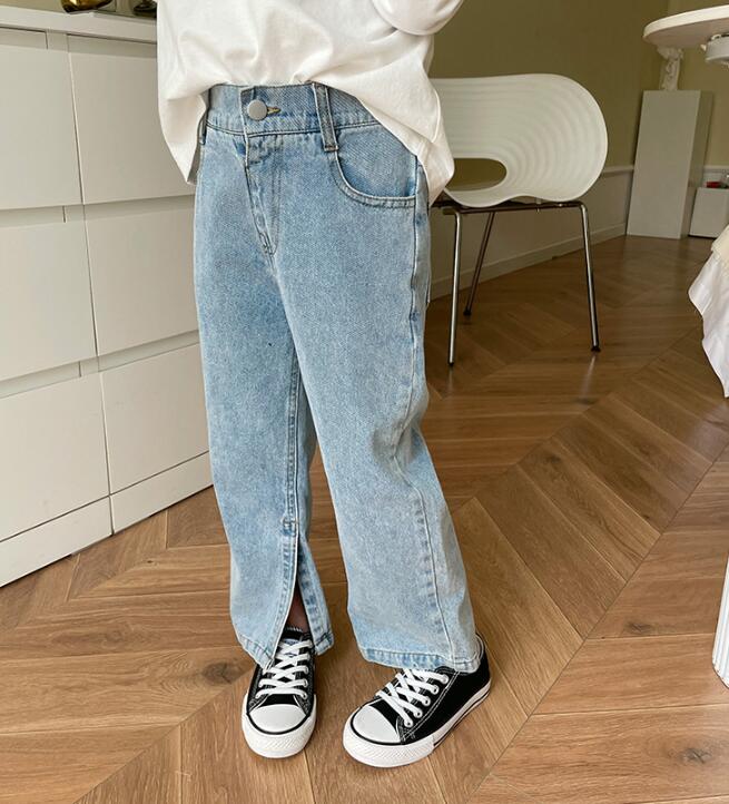 2023年★子供服　デニムズボン★90-150cm★