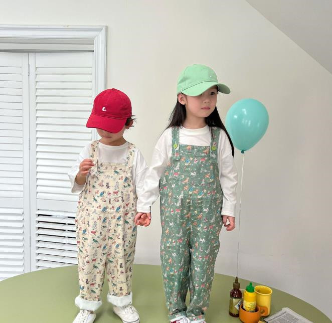 2023春夏新品★子供服　ボトムス　デニムサロペット　90-140cm★2色