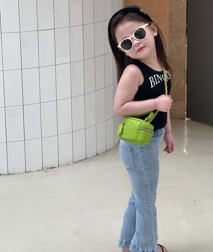 2023新品★子供服　ベストトップス★90-140cm★2色