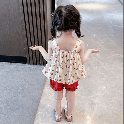 お勧め 2023夏 3-8歳 ショートパンツ キャミソール サスペンダー サクランボ シャツ+パンツ 90-140