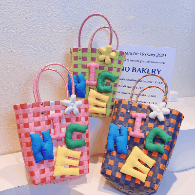 お勧め 春夏 キッズ子供 ポシェット かごバッグ 編みバッグ ガールズ チェック柄 ハンドバッグ ぬいぐるみ