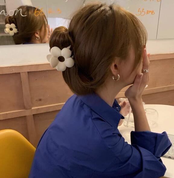 2023★髪飾り★韓国ヘアアクセサリー★バンスクリップ