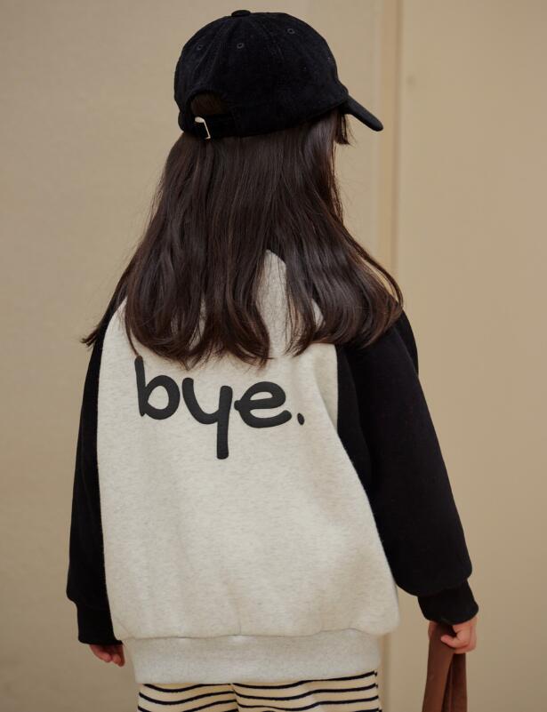 2023秋冬★子供服　厚手トップス★90-140cm★