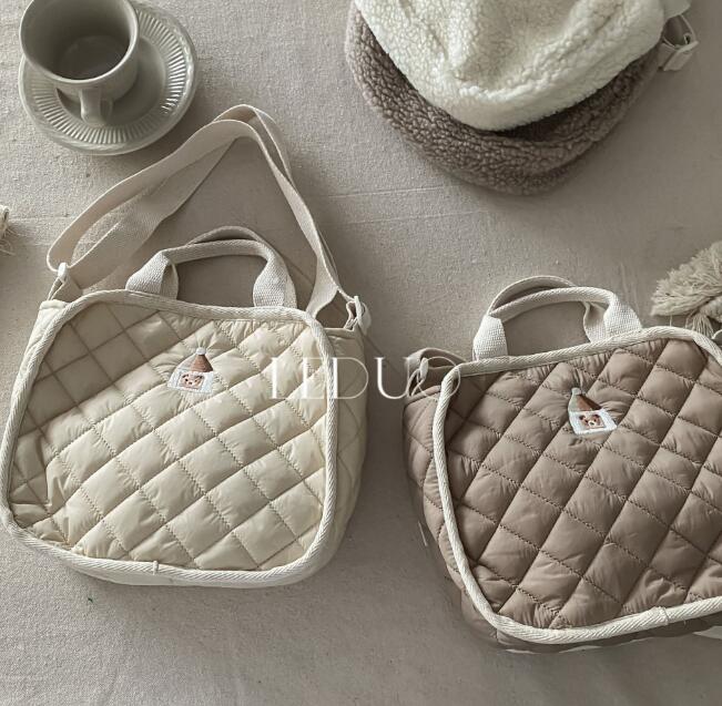 ★収納袋★ハンドバッグ&ショルダーバッグ★子供バッグ　2色