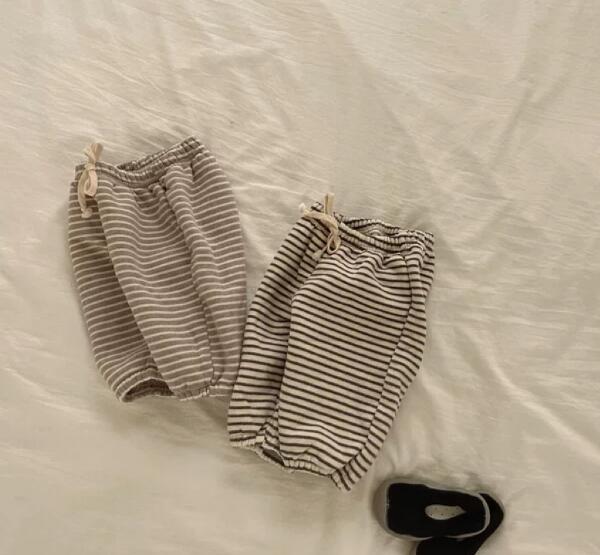 2023秋冬★子供服　厚手ズボン★73-100cm★2色