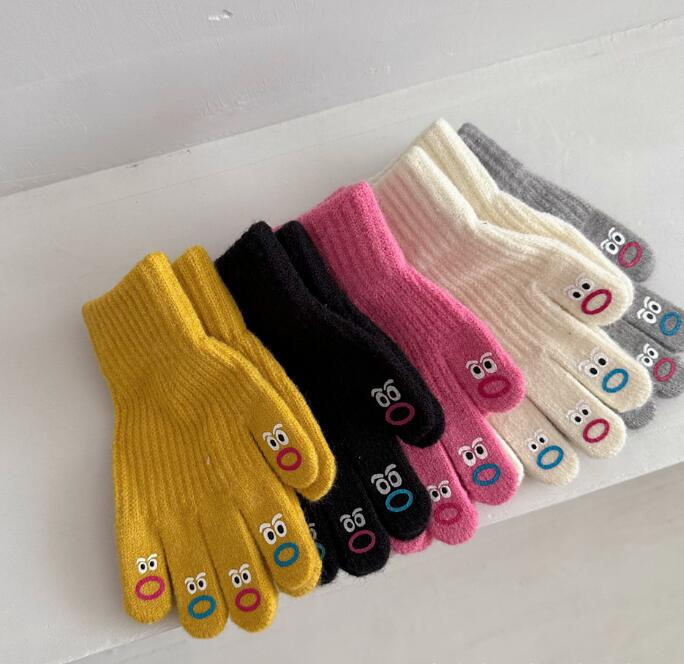 2023新品★大人気　キッズ用&親子用★子供　手袋★5色
