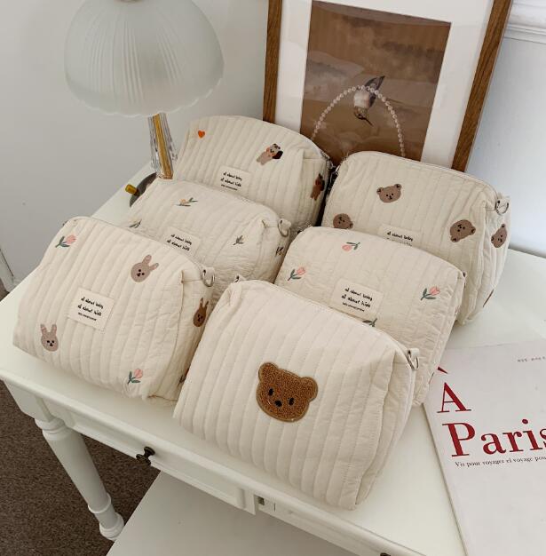 新登場!!★小バッグ★収納袋　化粧バッグ★6柄