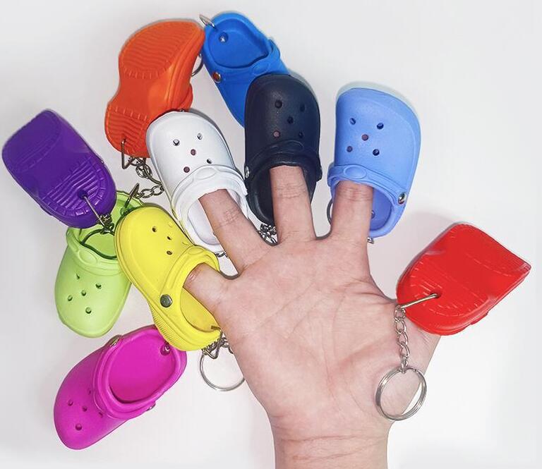 ★可愛いキーホルダー　装飾品★キーチェーン　DIYパーツ★11色