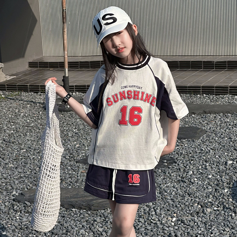 2024新品★子供服　セットアップ★120cm〜170cm