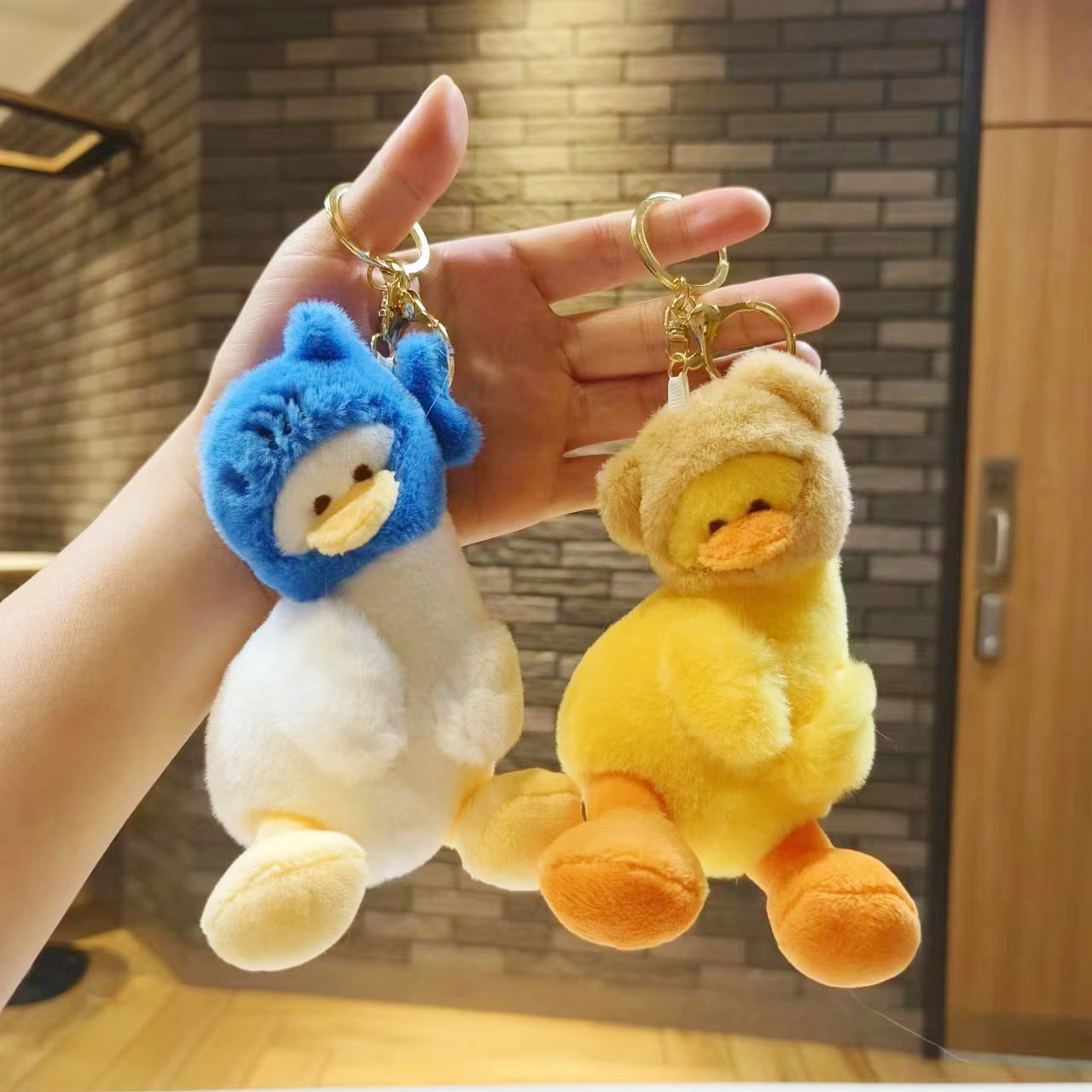 ★可愛いキーホルダー　装飾品★ぬいぐるみキーチェーン★4色