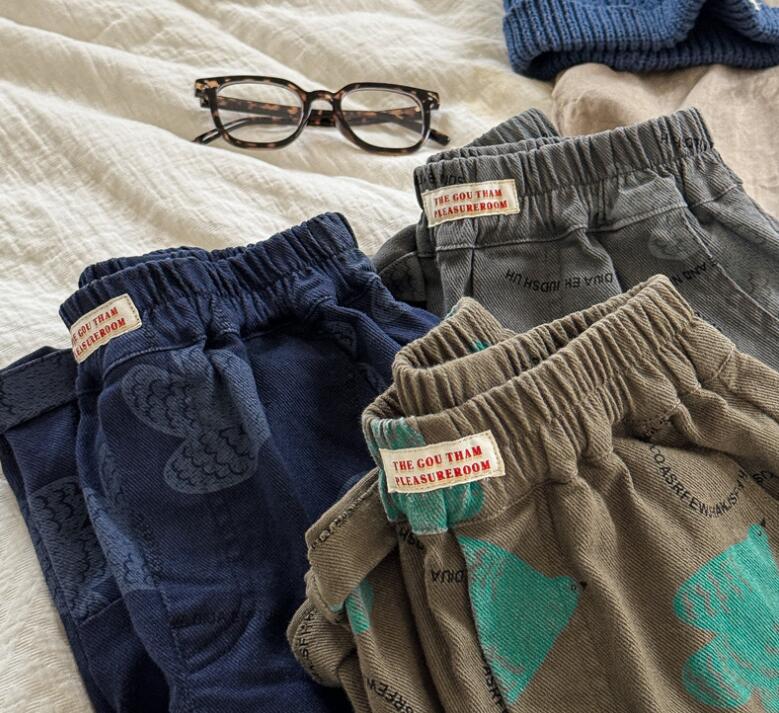 2024秋新入荷★子供服　ズボン★80cm〜130cm 3色