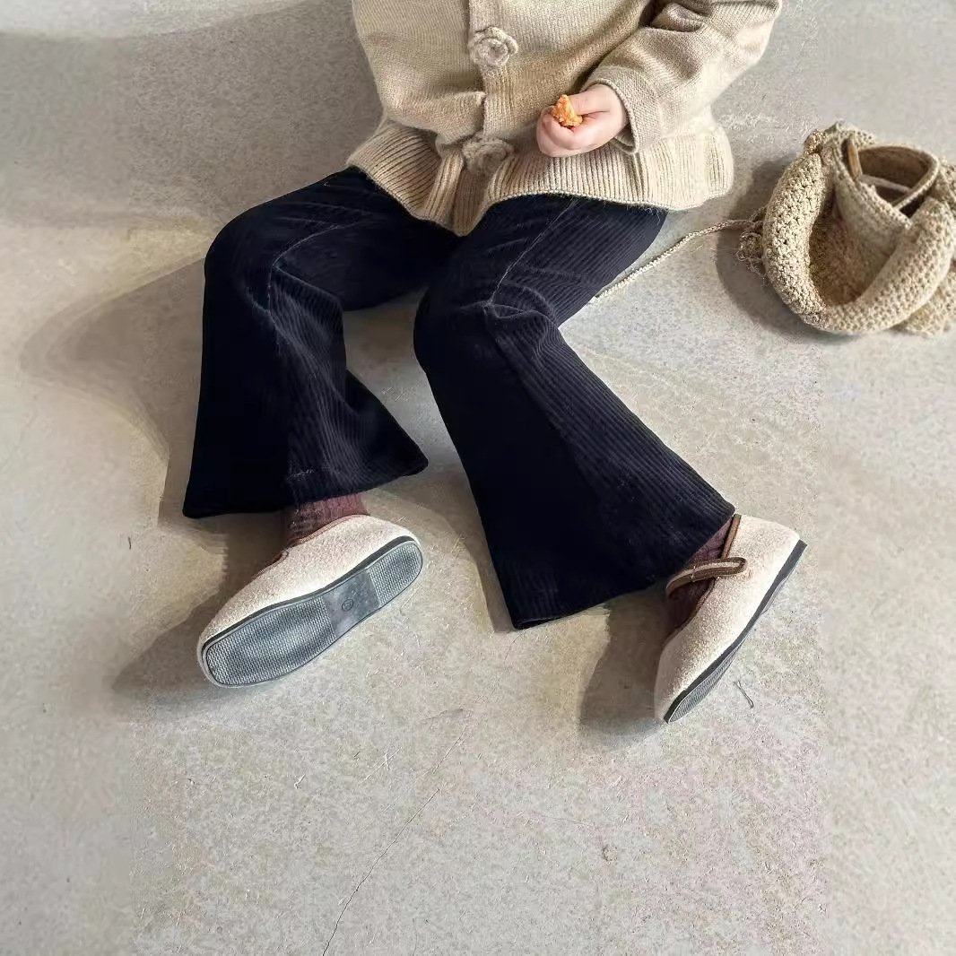 2024新入荷★子供服　ズボン★90cm〜140cm 3色