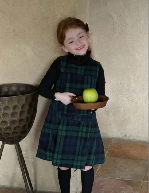 2024秋冬otaly★子供服　ベストワンピース★90cm〜130cm