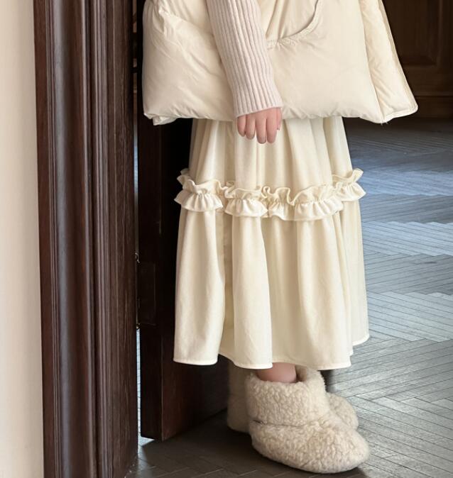 2024秋冬新品★子供服　スカート★100cm〜160cm 2色