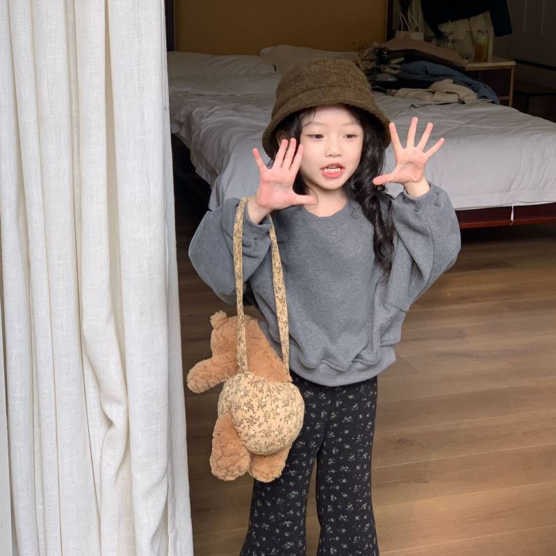 2024新品★子供服　トレーナー　トップス★90cm〜140cm