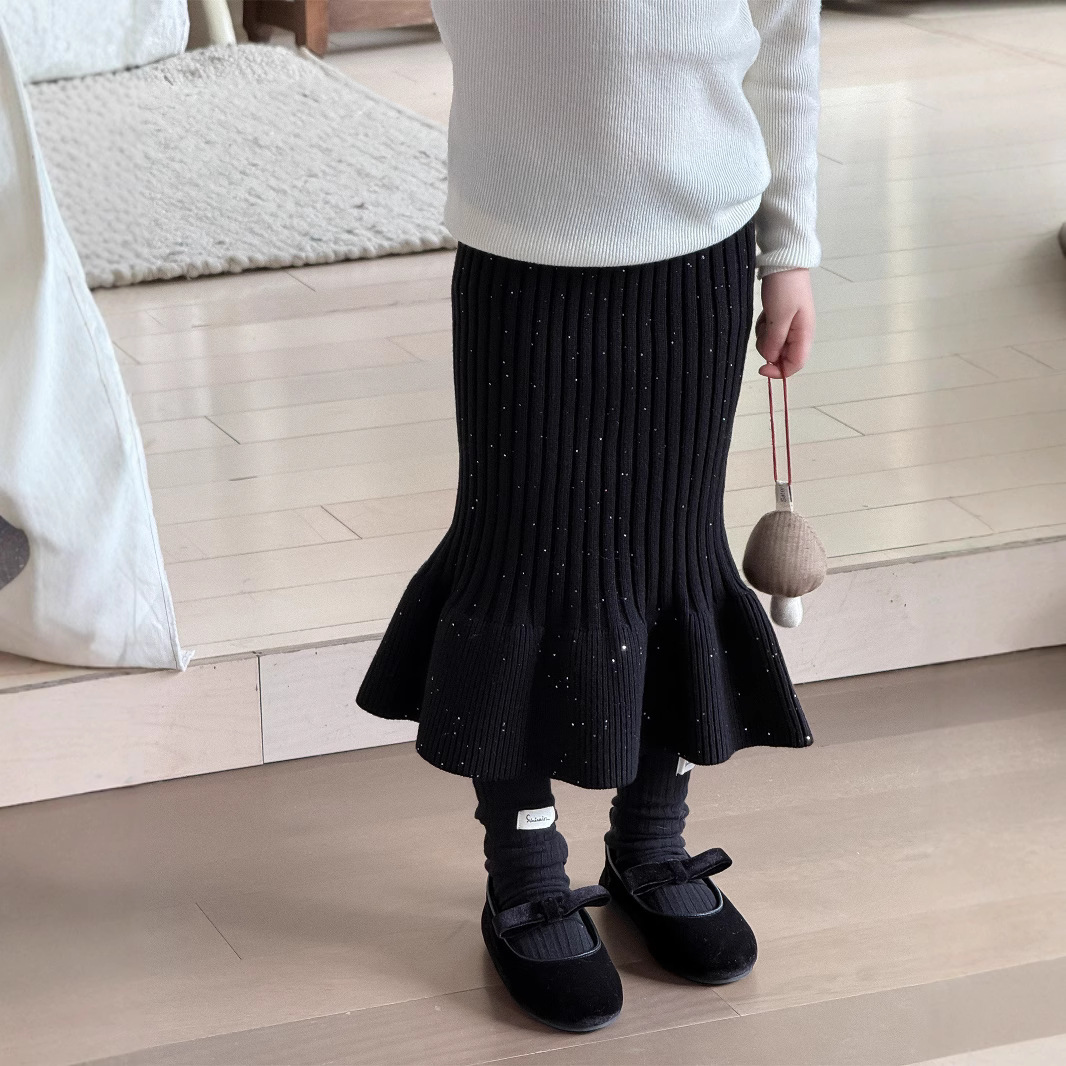 2024秋冬新品★子供服　ニットスカート★90cm〜150cm