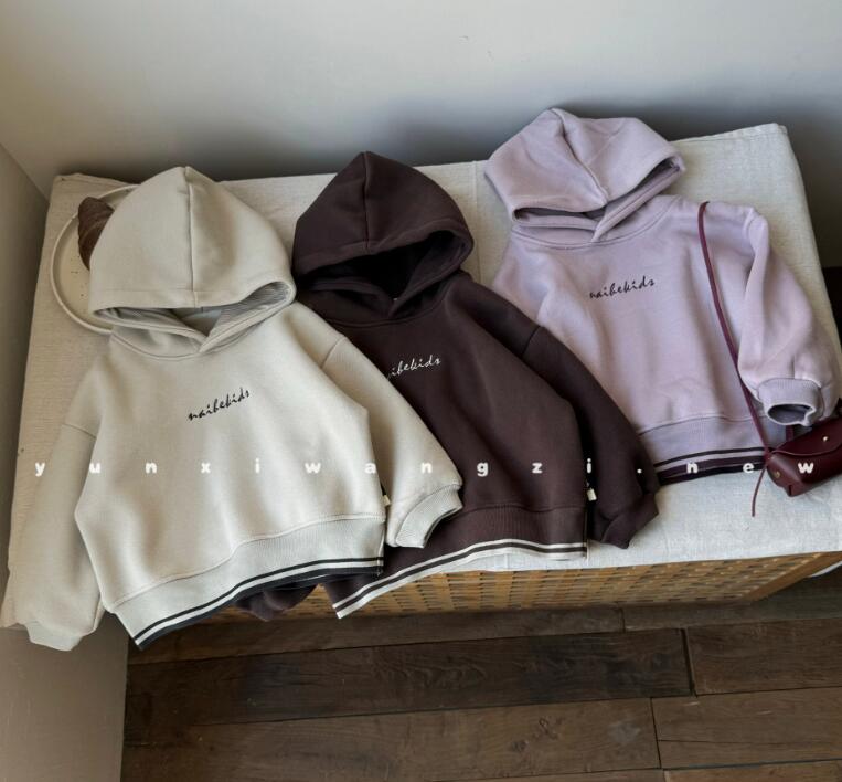 2024冬新入荷★子供服　パーカー★80cm-120cm/各サイズ1枚ずつ 3色