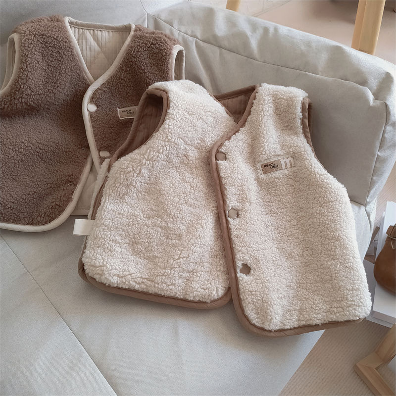 2024秋冬新品★子供服 　ベストコート  両面着用★80cm〜130cm 2色