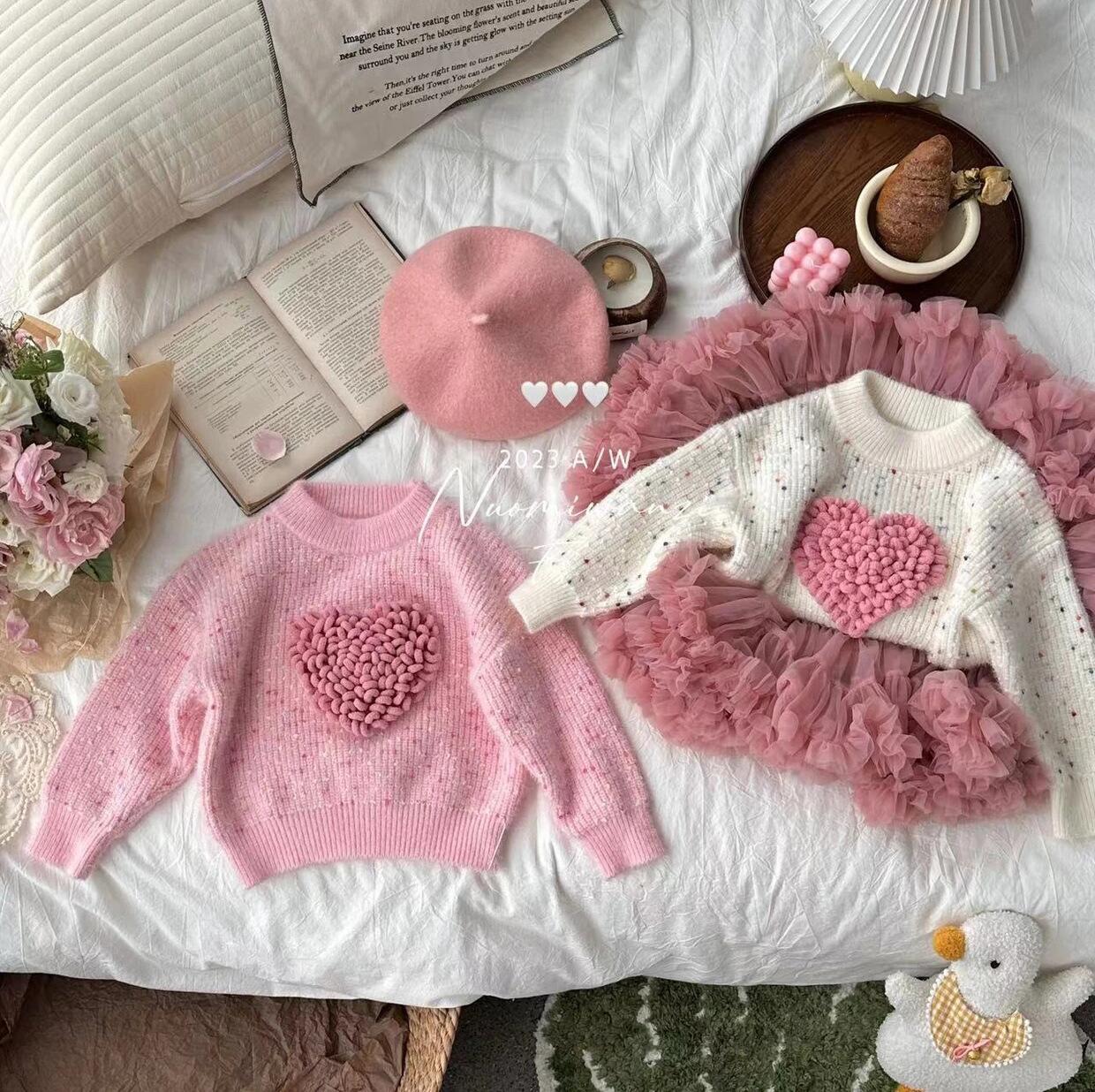 2024年新★子供服　セーター★90cm〜140cm 3色