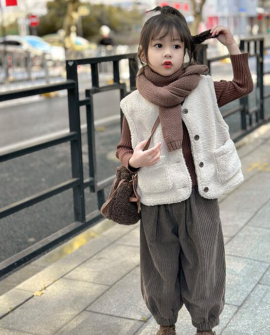 2024新品★子供服 　ベストコート★90cm〜140cm 2色