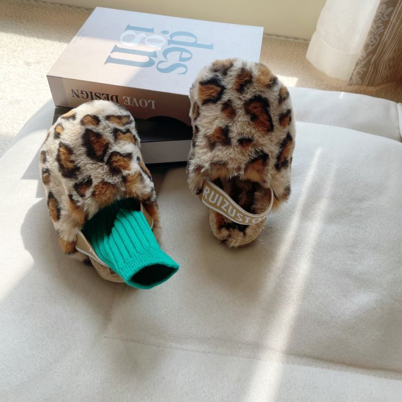 2024新入荷★子供靴 ★シューズ  親子向け★ 2色