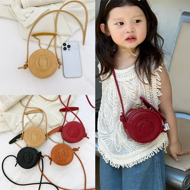 2024新型★子供用バッグ★ショルダーバッグ★4色
