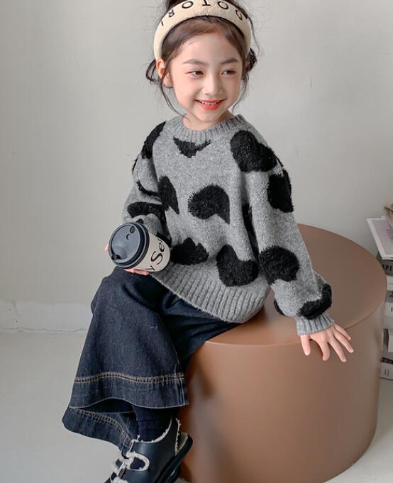 2024年新★子供服　セーター★100cm〜160cm