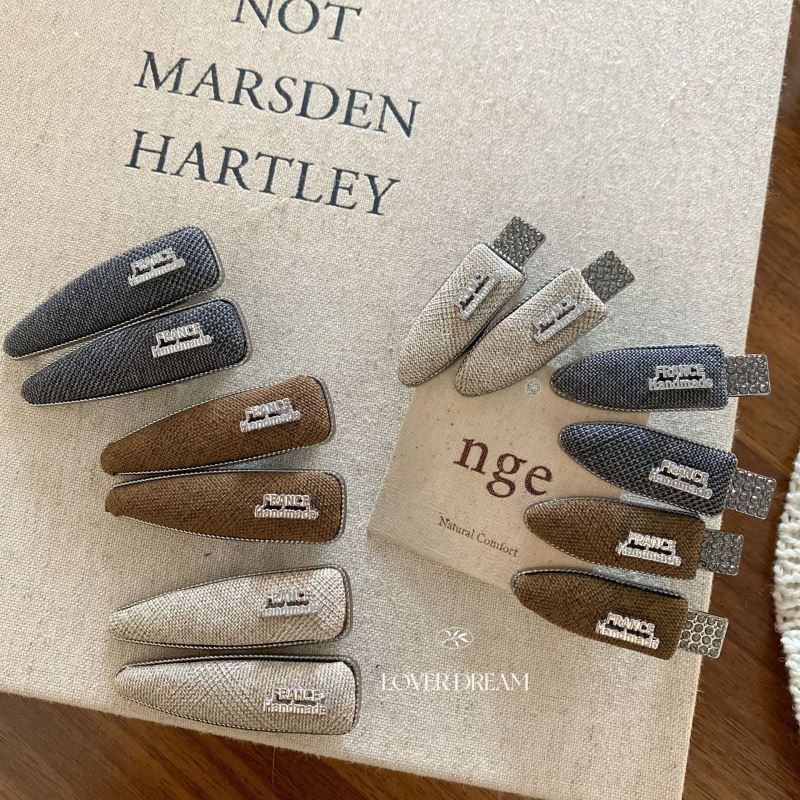 雑貨★子供用髪飾り　ヘアビン★アクセサリー★6色