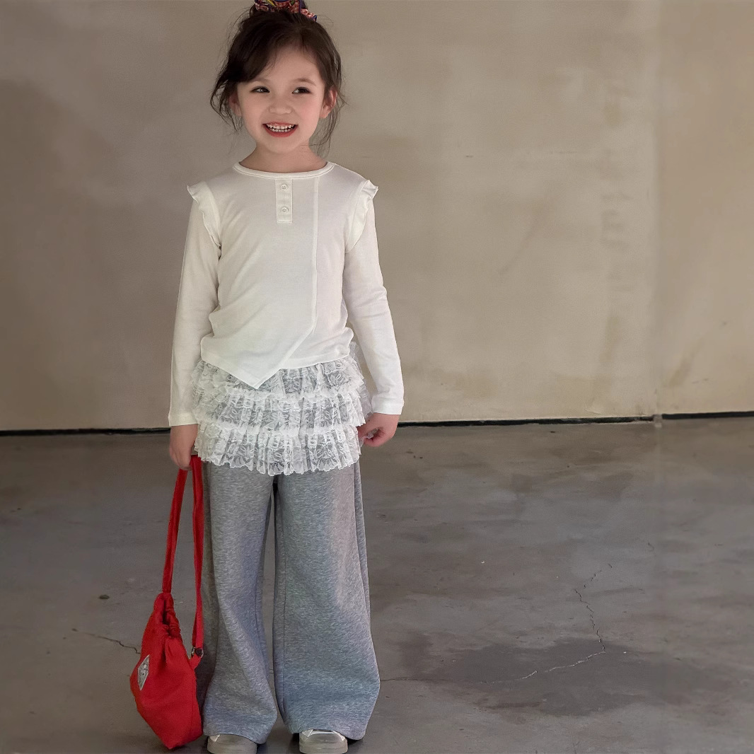 2025新作★子供服　トップス★90cm〜150cm 3色