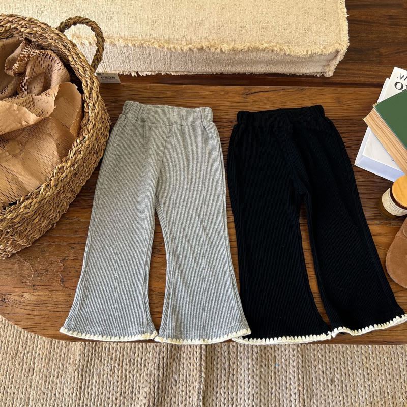 2025新入荷★子供服　ズボン★90cm〜140cm 2色