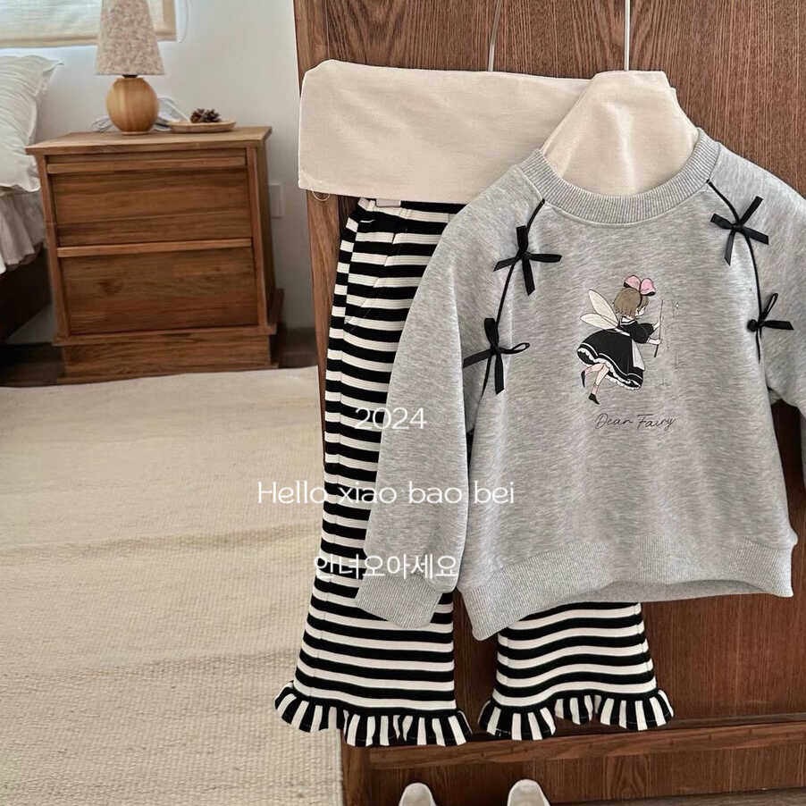 2025新品★子供服　トップス+ズボン　セットアップ★90cm〜140cm