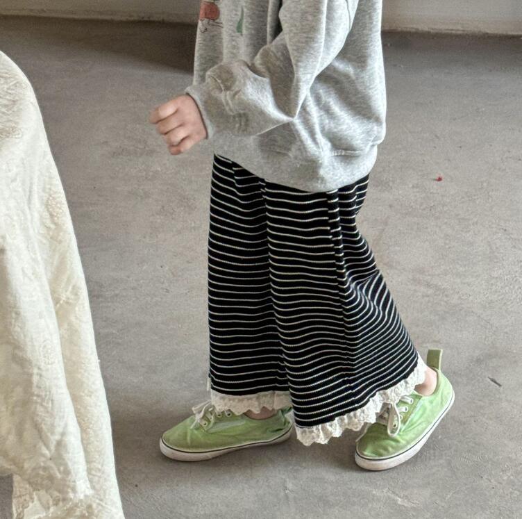 2025春新作LBB★子供服　ズボン★90cm〜140cm