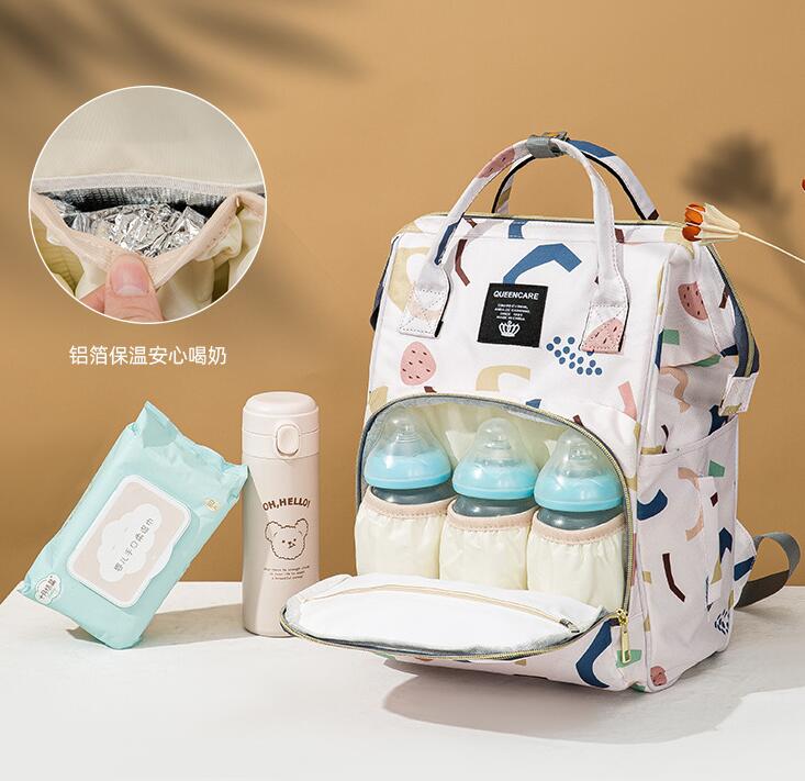 2025新型★大容量 出掛け多機能リュック　鞄★6色