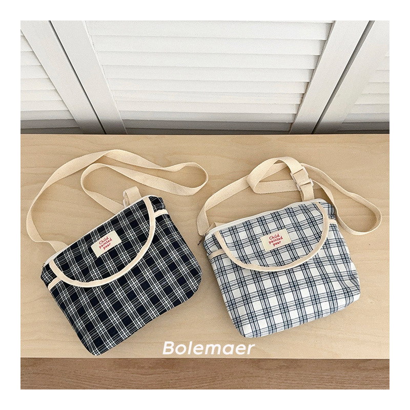 2025新型★子供用ハンドバッグ★ショルダーバッグ★2色