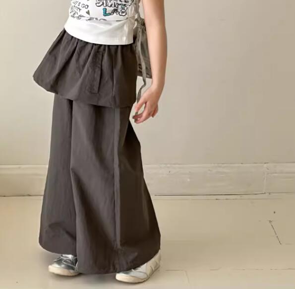 2025新品★子供服　ズボン★110cm〜160cm 2色