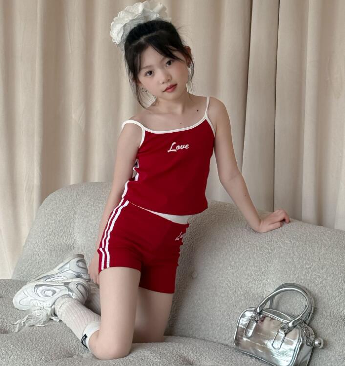 2025新品★子供服　セットアップ★90cm〜150cm 2色