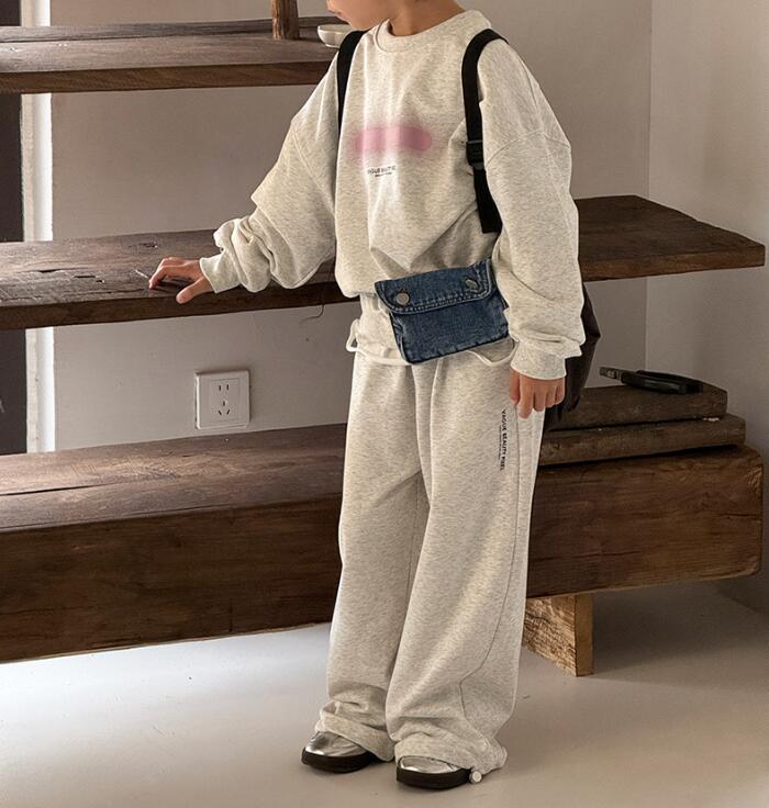 2025秋新品★子供服　セットアップ★90cm〜150cm 2色