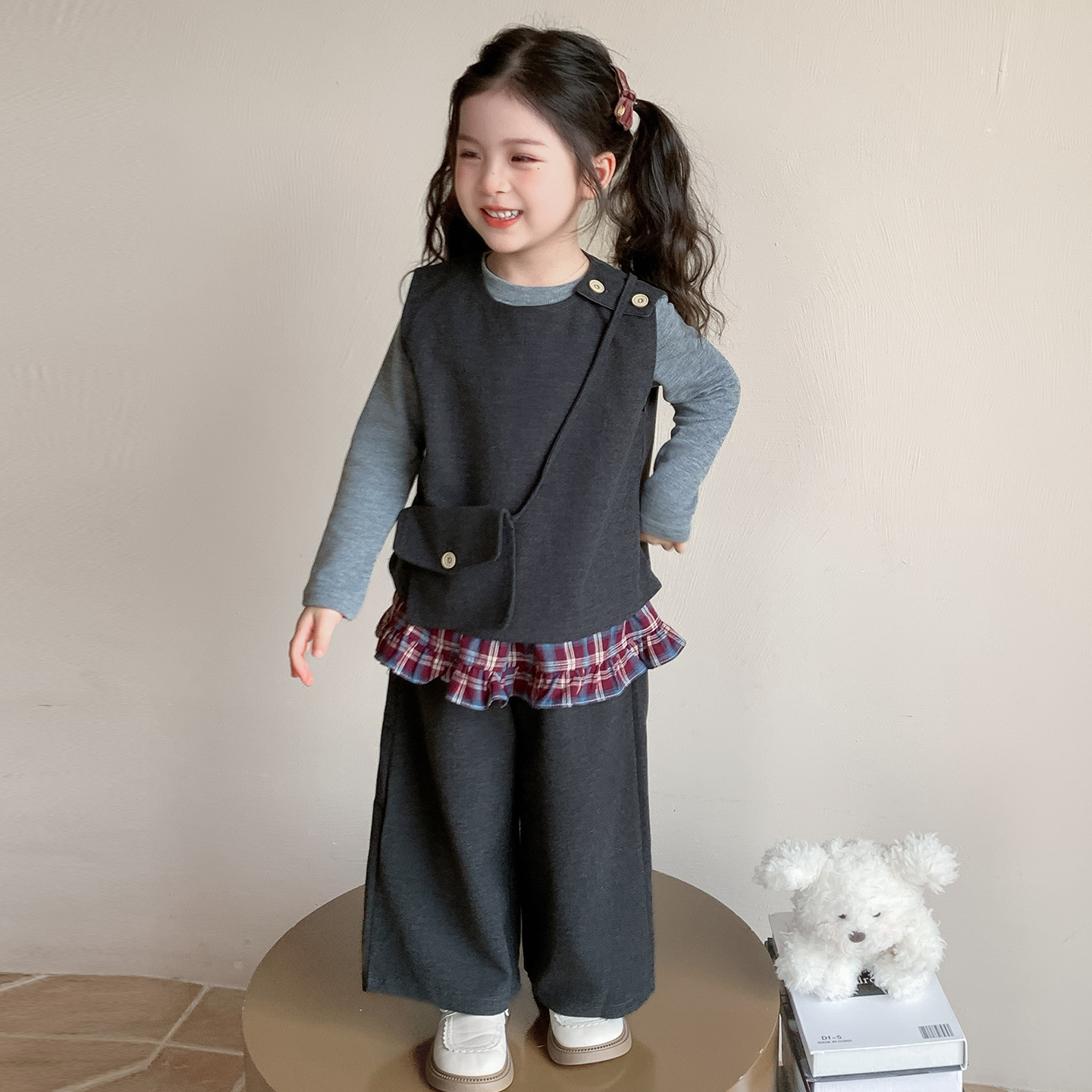 2025秋新品★子供服　セットアップ+バッグ★90cm〜140cm 2色