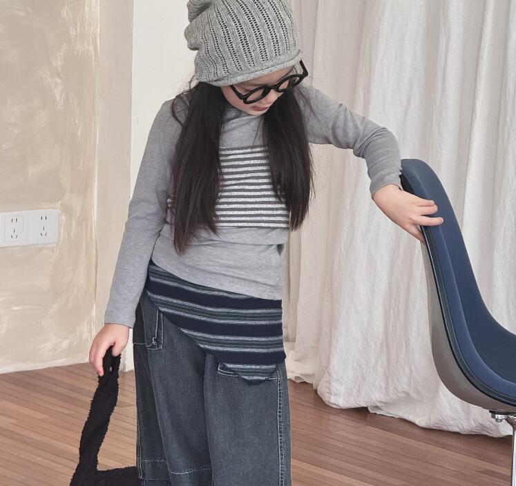 2025新作★子供服　トップス&吊りベスト★90cm〜150cm