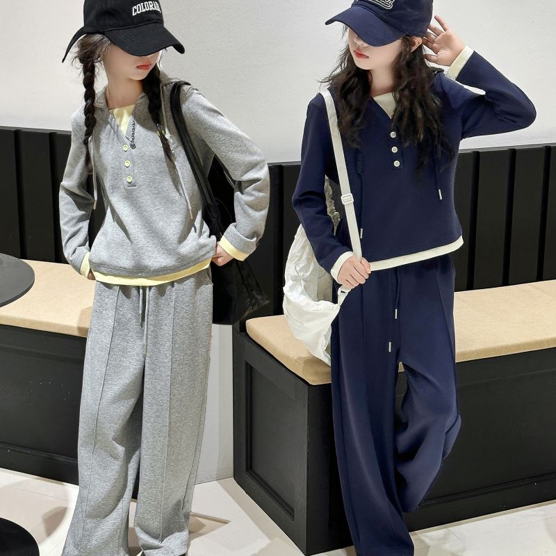2025新品★子供服　セットアップ★120cm〜170cm 2色