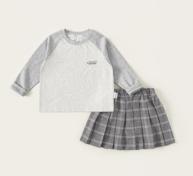 2025新品★子供服　セットアップ★80〜140