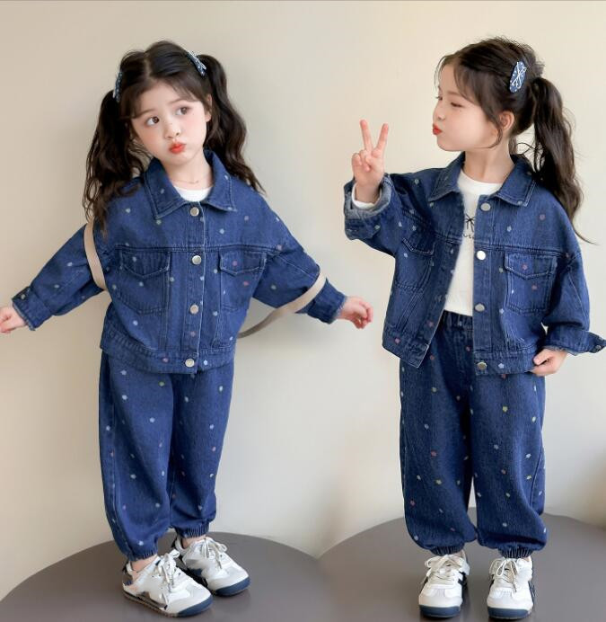 2025秋新品★子供服　セットアップ★90cm〜140cm