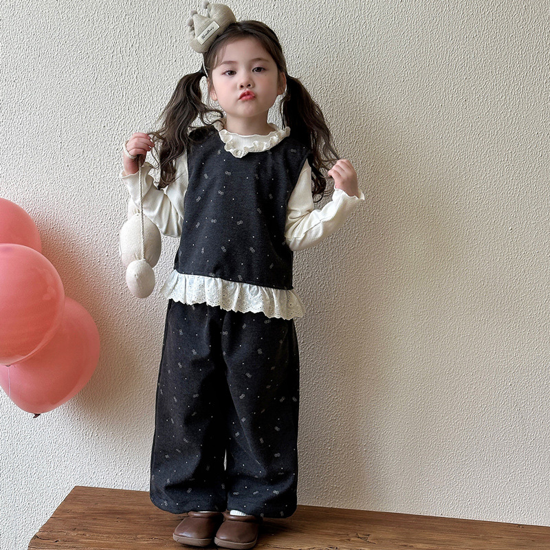 2025新品★子供服　トップス&ベスト+ズボン★80cm〜130cm
