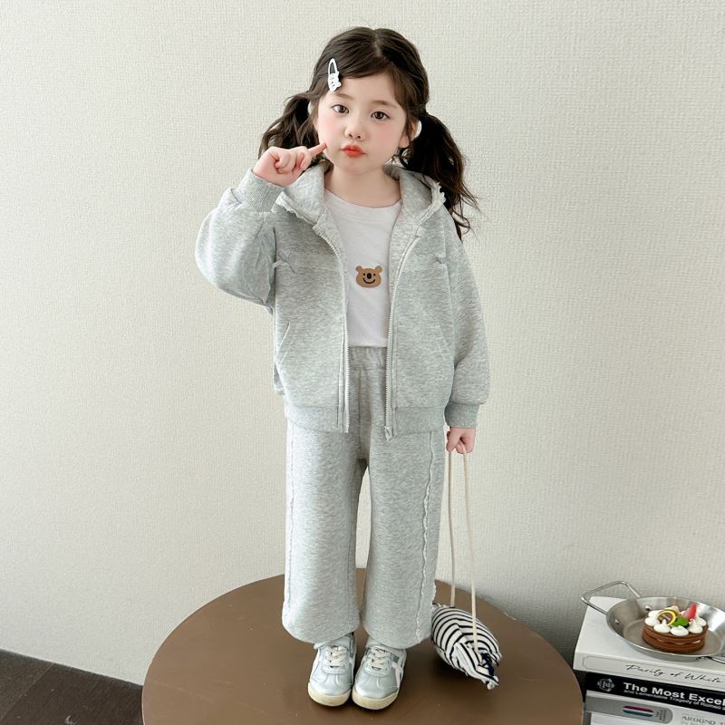 2026新品★子供服　セットアップ★90cm〜140cm 2色