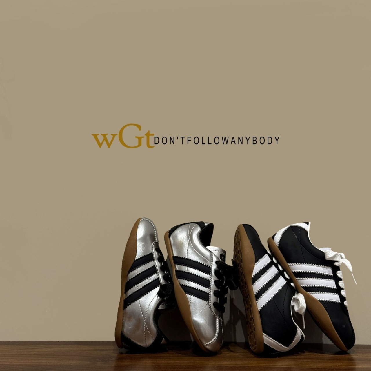 キッズ スニーカー / 春秋モデル / ソフト底 / マジックテープ / 韓国風 / 男女兼用